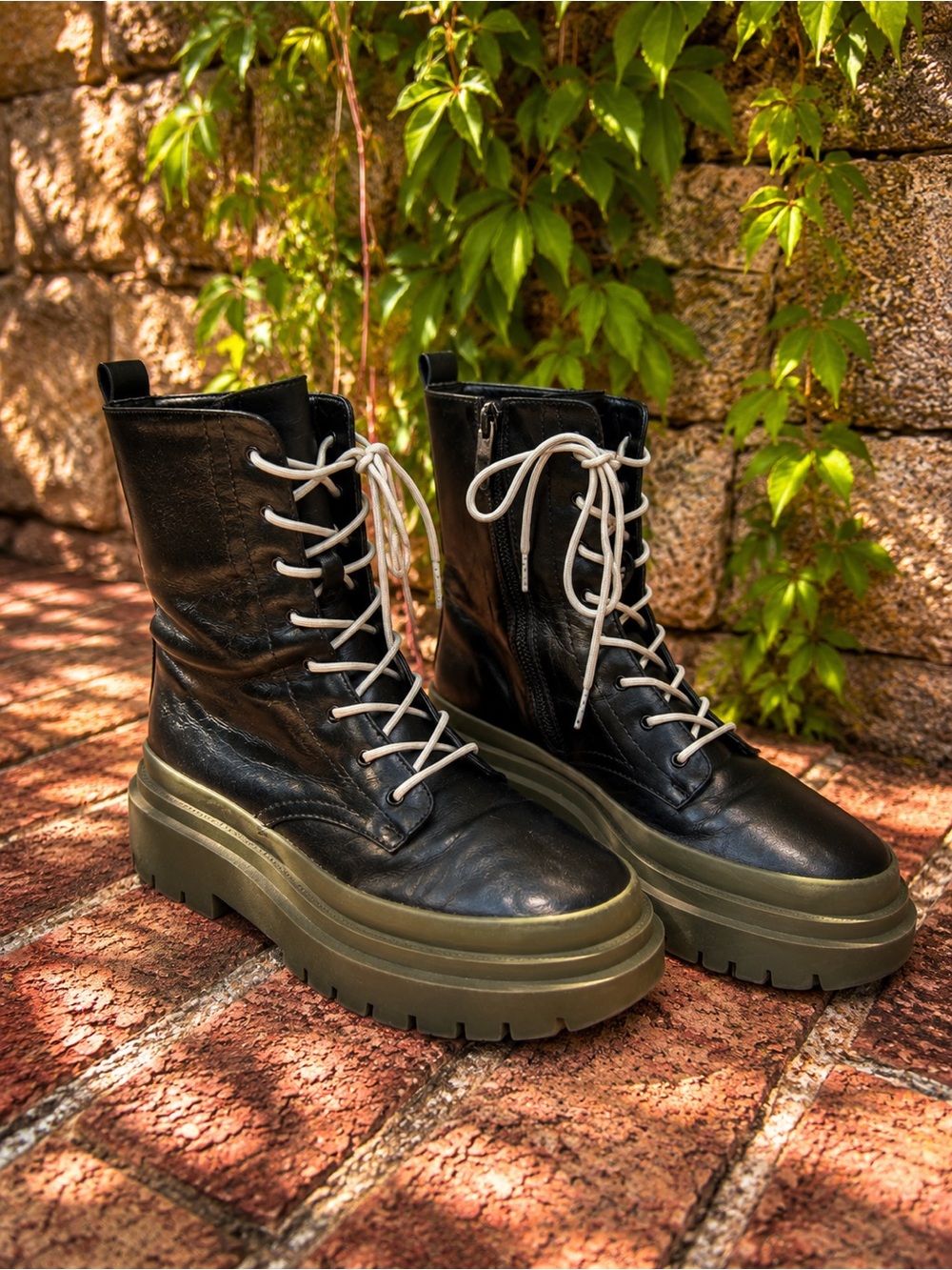 COOL PLANET BY STEVE MADDEN Moss-Style Black Whimsigoth Combat Boots, 7.5